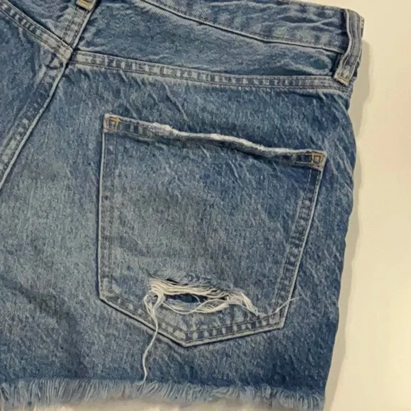 We The Free X FP Good Time Relaxed Distressed Shorts in Beach Bum Size 28; NWOT - Picture 12 of 15